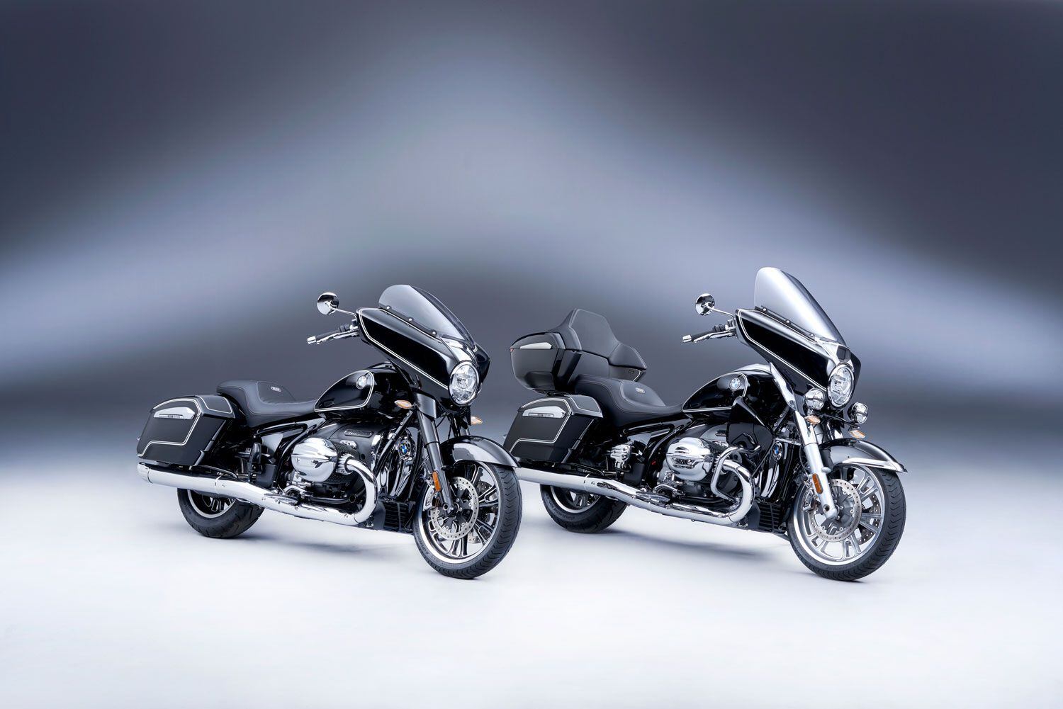 22 Bmw R 18 B And R 18 Transcontinental First Look Cycle World