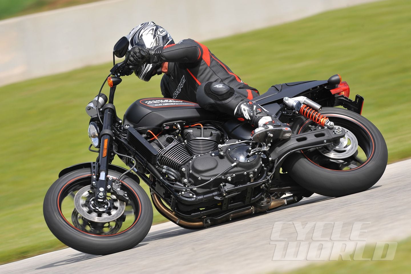 2011 Harley-Davidson XR1200X FIRST RIDE Motorcycle Review- Photos
