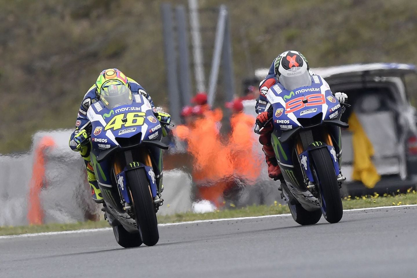 valentino rossi bike race