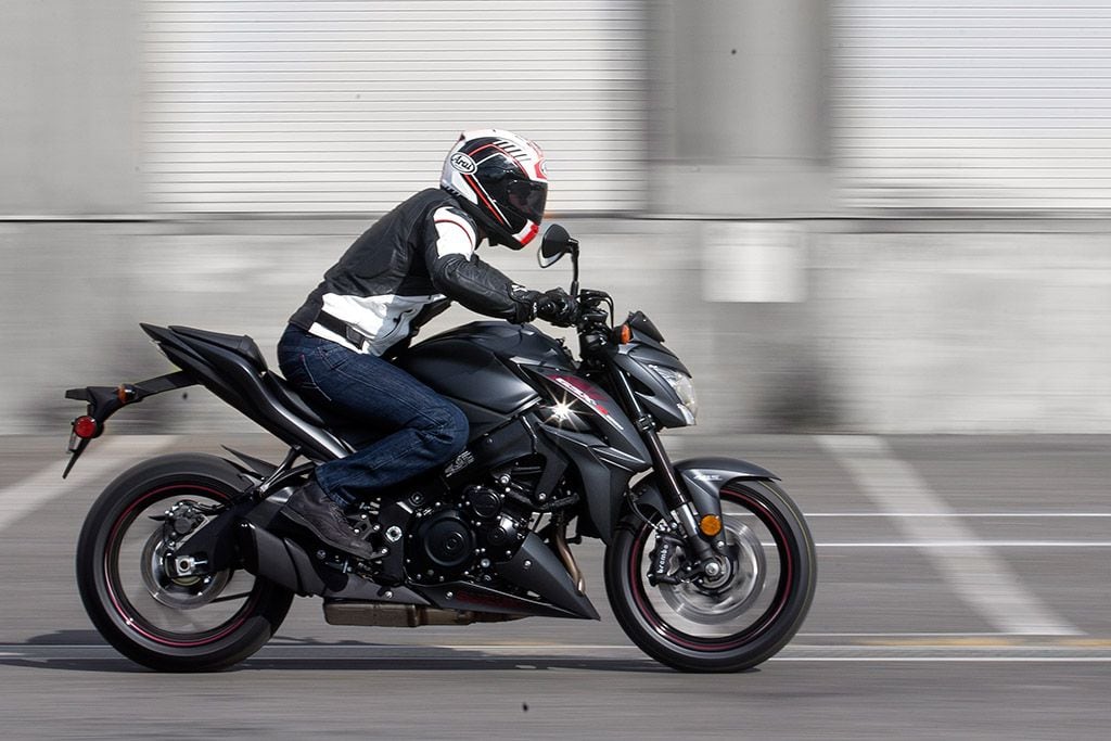 2018 Suzuki GSX-S1000Z Naked Motorcycle Review | Cycle World
