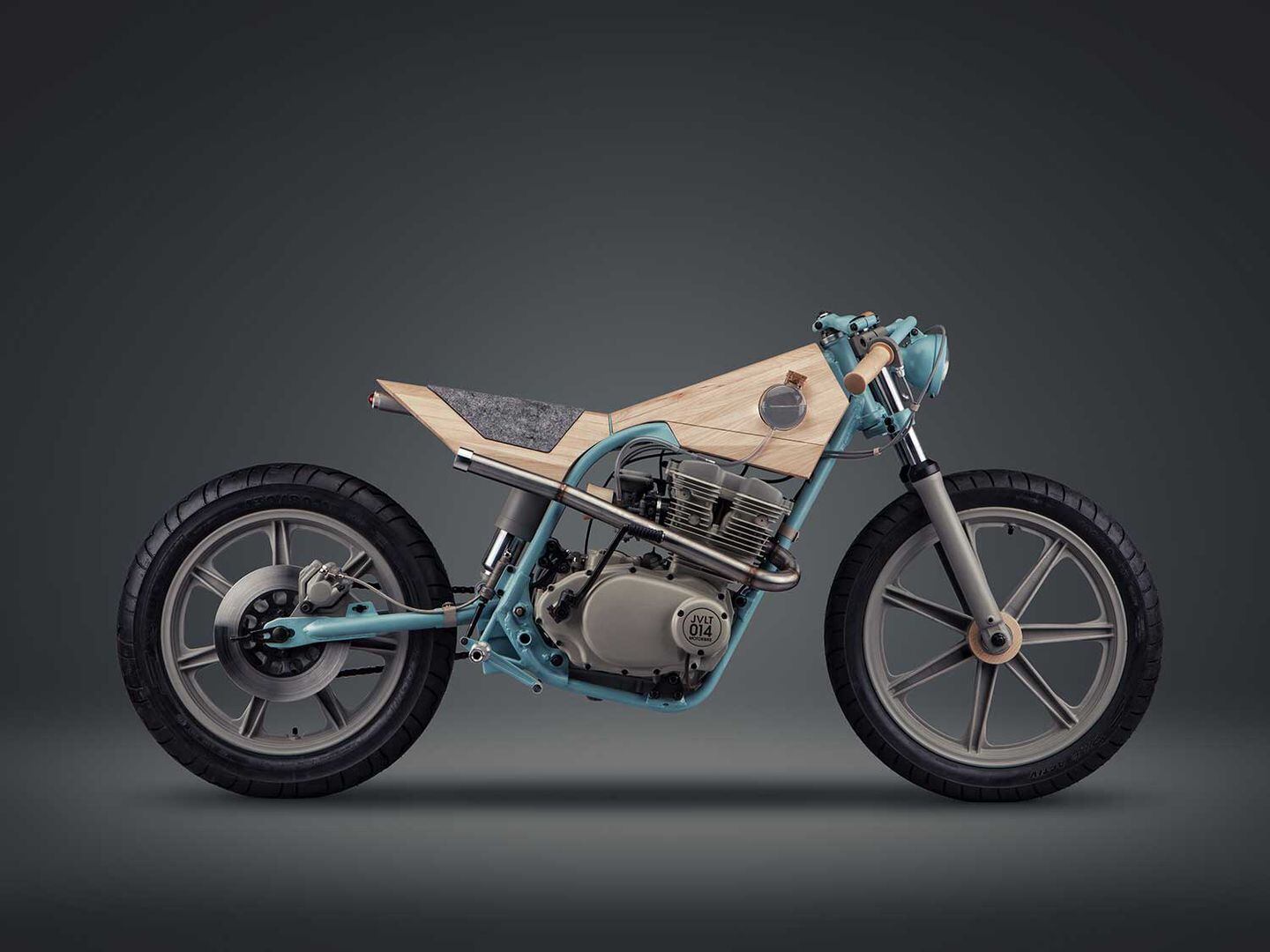 Custom 80. JVLT.