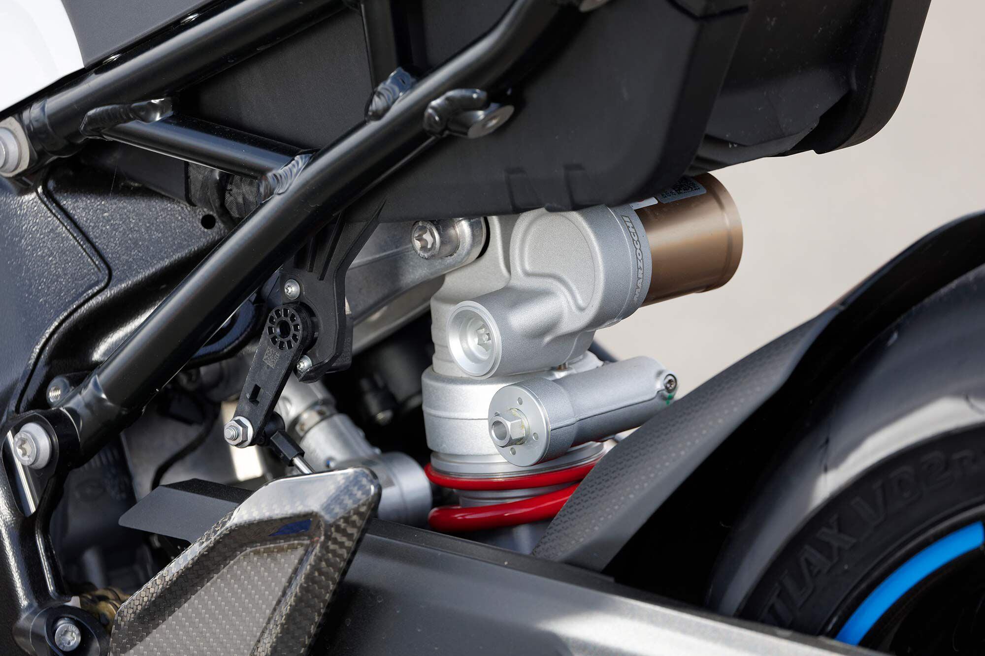 This shock is the DDC version with electronic damping.