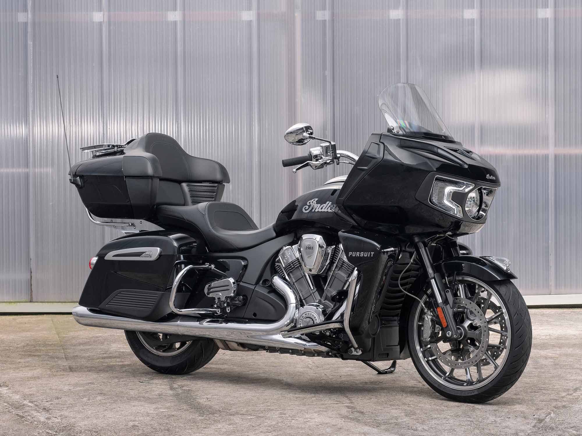 The 2022 Indian Pursuit Limited in Black Metallic.