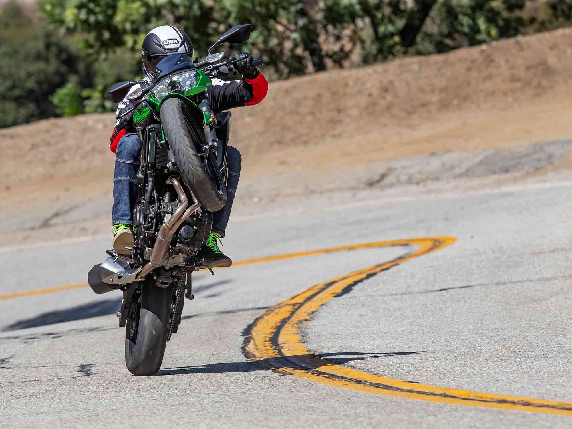 Kawasaki’s Z400 packs an unmatched entertainment punch for every level of rider, new or pro.