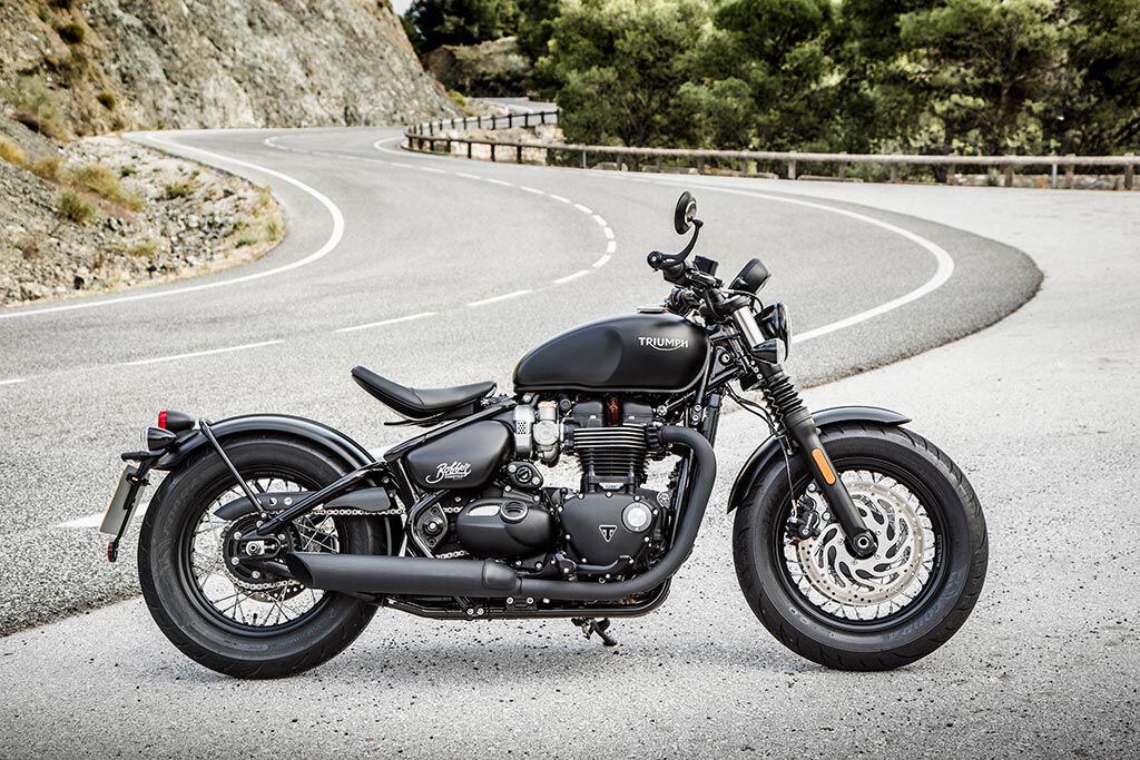Triumph bobber outlet bonneville black