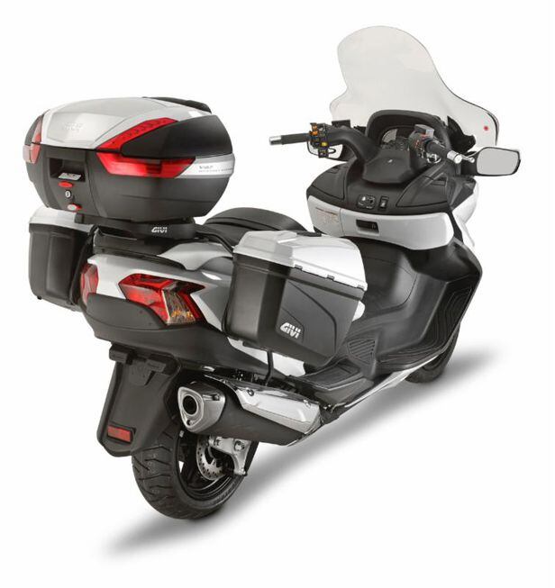 Givi SR3104 Monokey Topcase Mount for Suzuki Bergman 650 and Burgman 650 Executive Givi SR3104 Monokey Topcase Mount for Suzuki Bergman 650 and Burgman 650 Executive