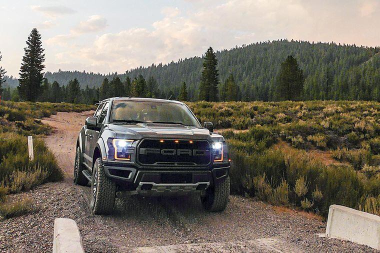 Ford Raptor Pickup Truck Motorcycle Transportation Review Cycle