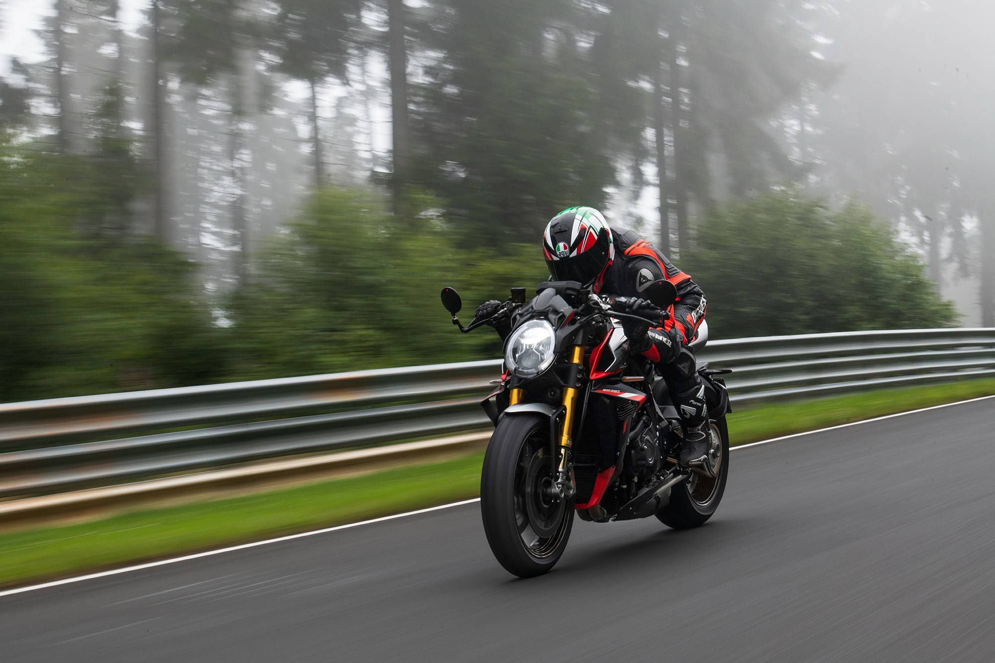 Guardrail? Fog? High speeds? Trees? It must be the Green Hell! MV Agusta’s new Brutale 1000 RR Nurburgring at—where else—the Nordschleife itself.