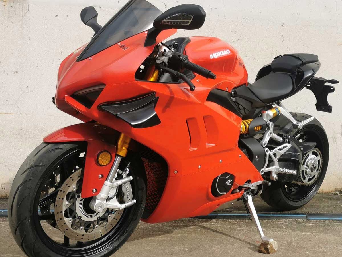 www.cycleworld.com