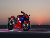 CBR1000RR-R Fireblade SP front right