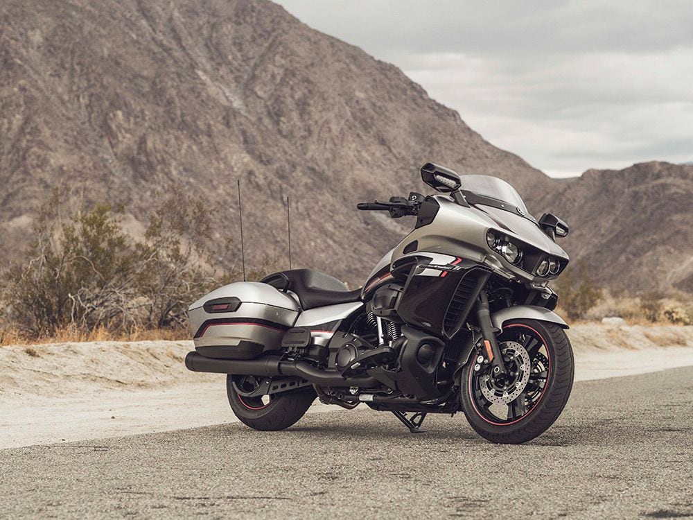2018 Yamaha Star Eluder First Ride Cycle World