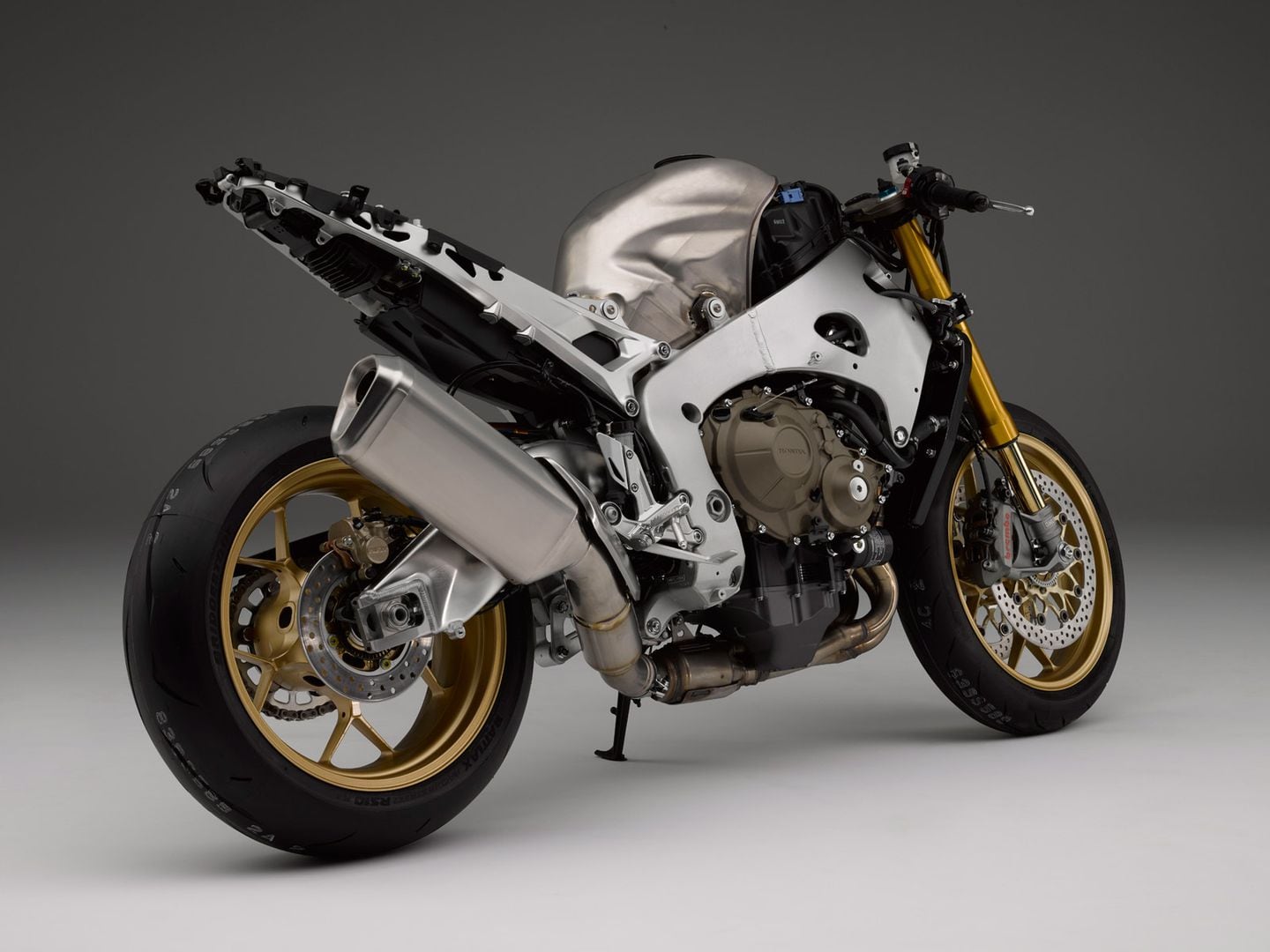 Gallery: Inside the 2017 Honda CBR1000RR SP and SP2 | Cycle World