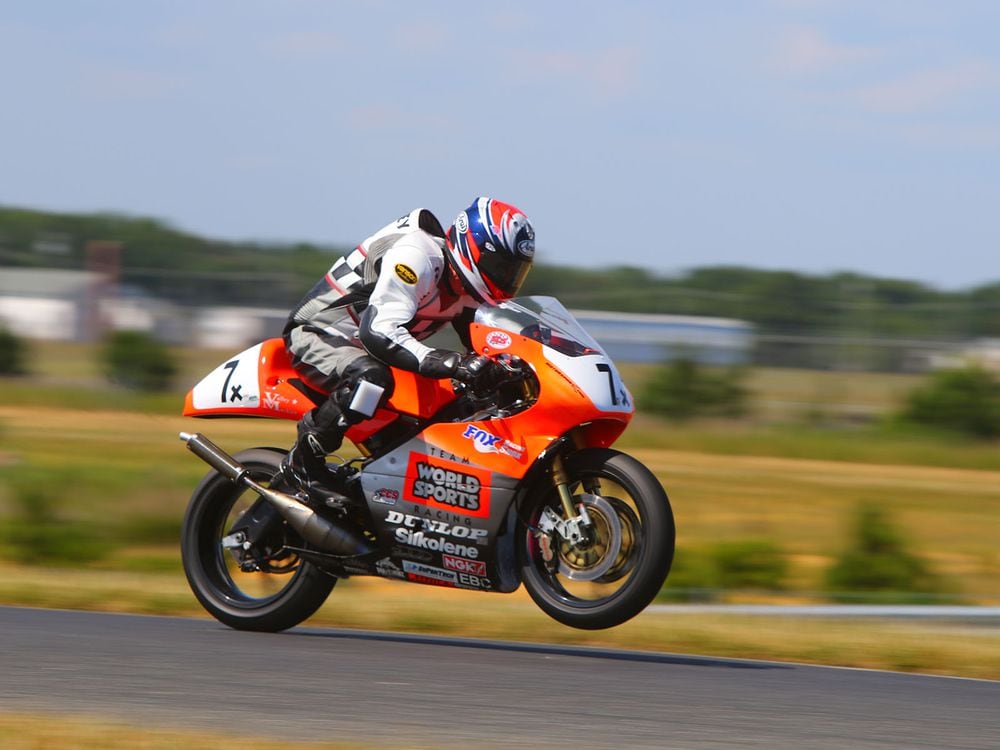 Racing The Spondon Yamaha TZ750 | Cycle World