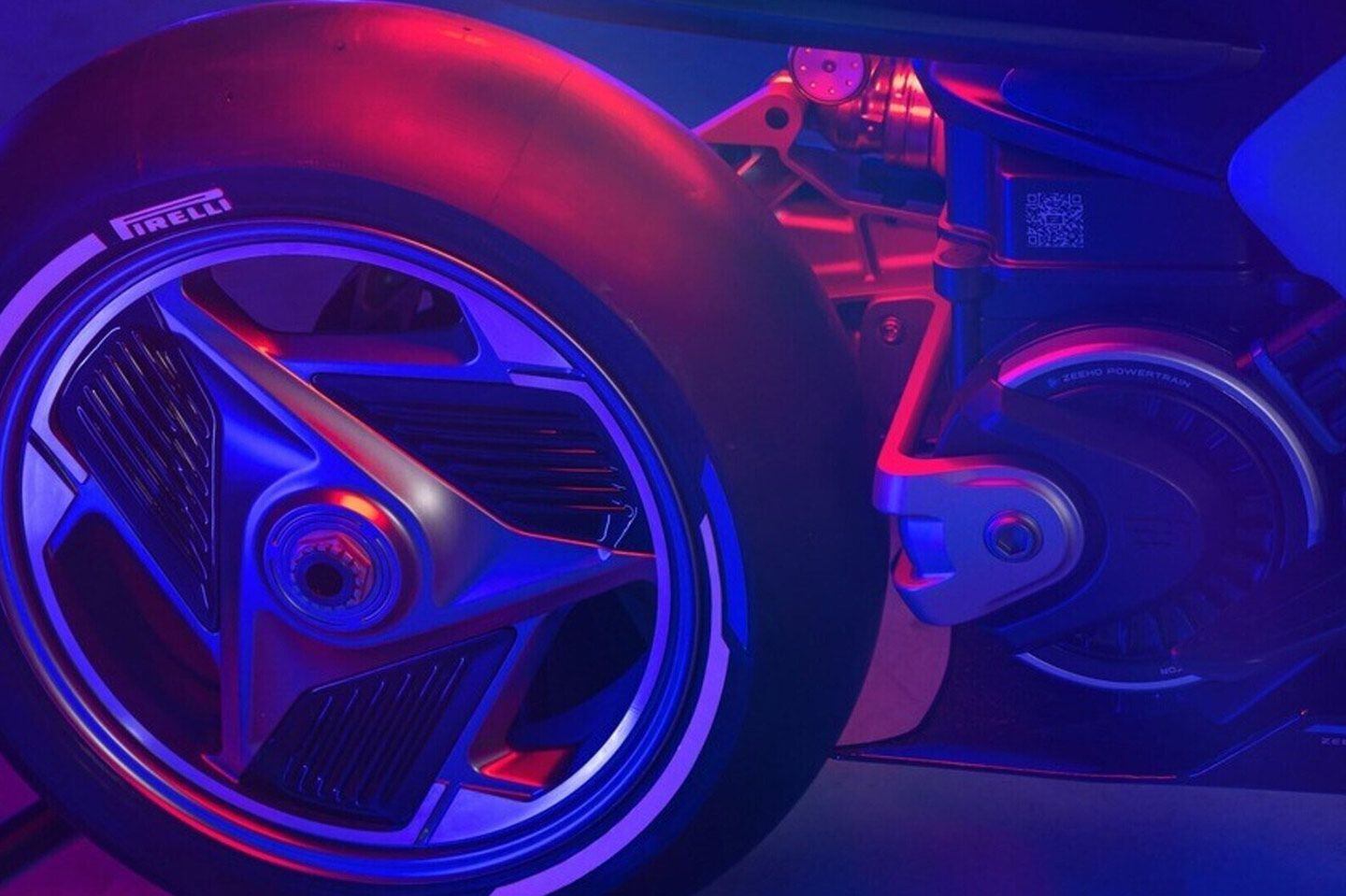 The Zeeho Magnet concept’s motor and exposed rear wheel.