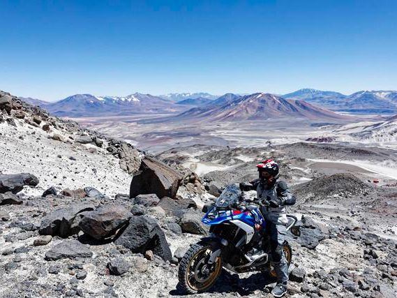 Metzeler Karoo 4 Tyres and the BMW R 1300 GS