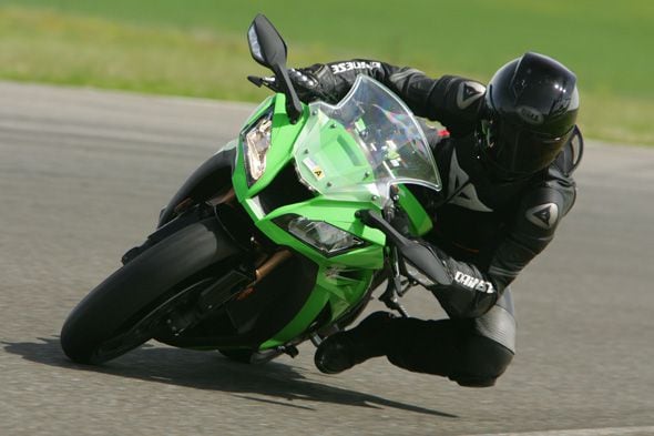 Kawasaki Ninja ZX-10R ABS Long-Term Test Update #2- Specs