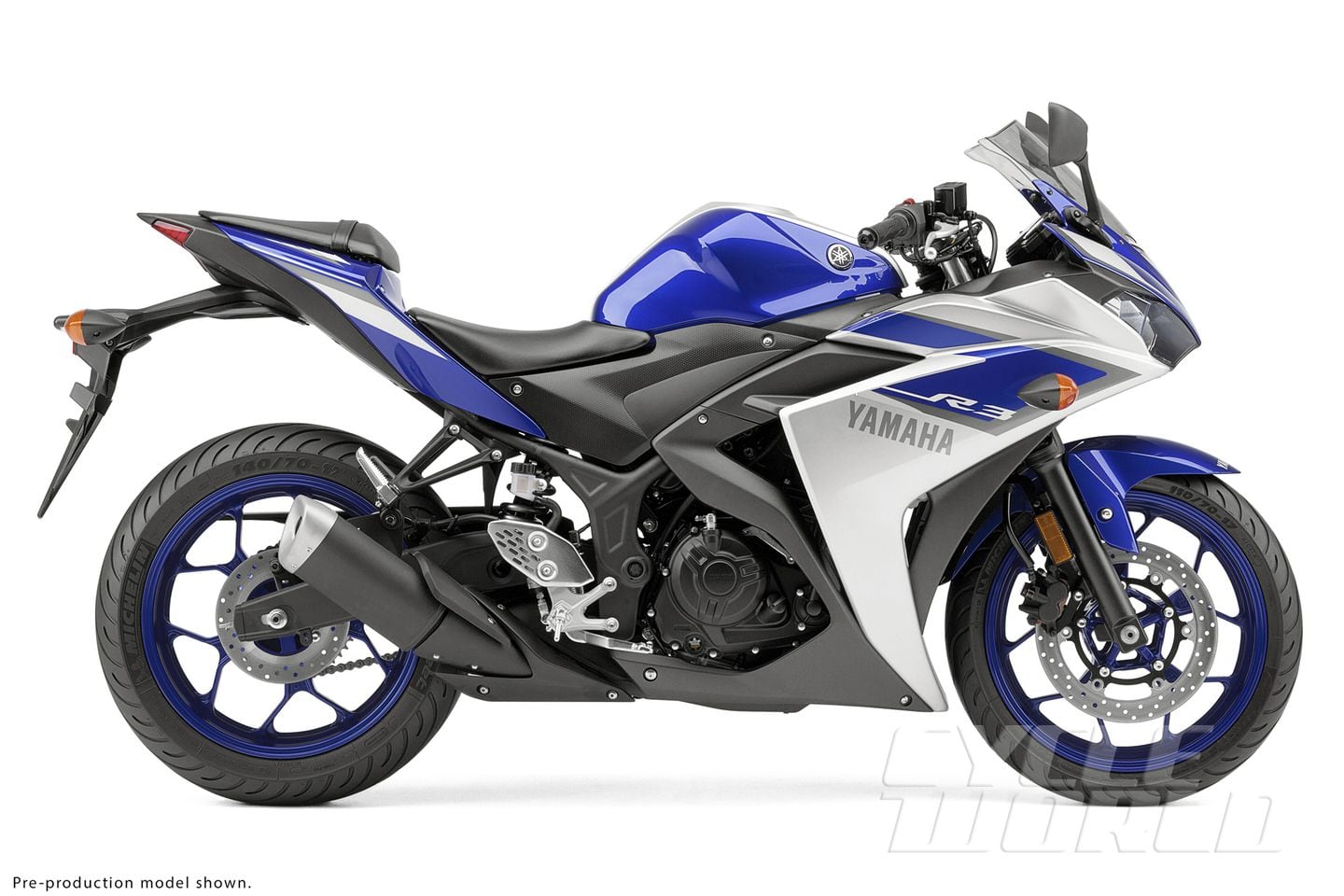 2015 Yamaha YZF-R3 Entry-Level Sportbike Review- First Look Photos