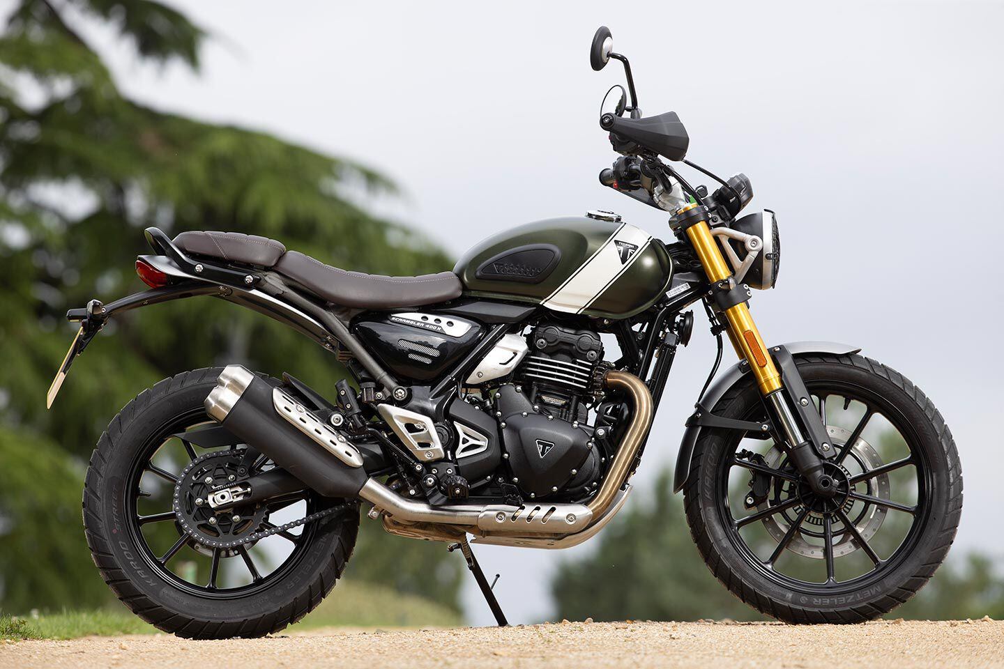 A 19-inch front wheel is the first indication of the differences between the Scrambler 400 X and its Speed 400 sibling.