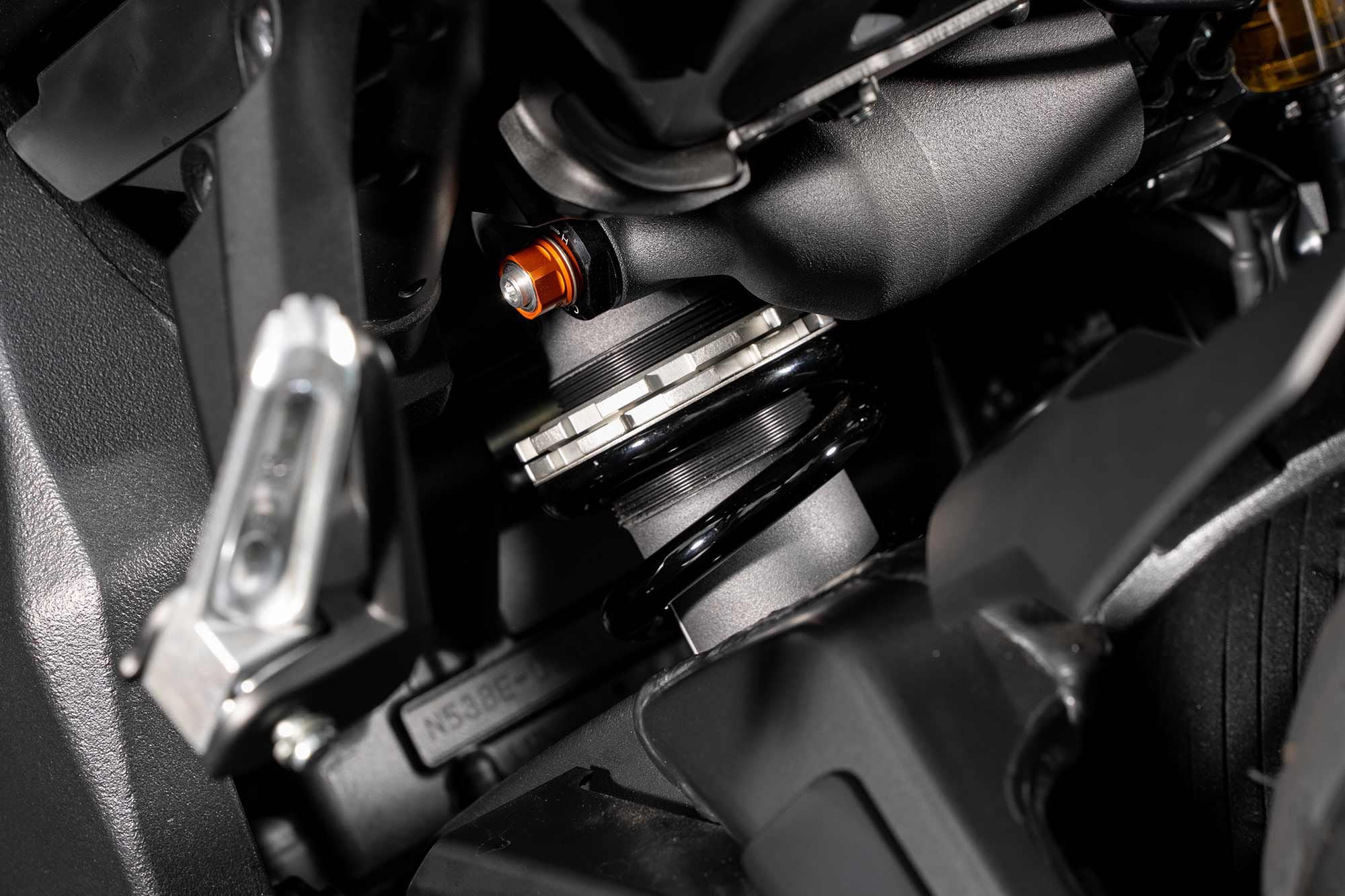 The standard MT-10 comes with manually adjustable KYB suspension, with provisions for spring preload, rebound and compression damping front and rear.