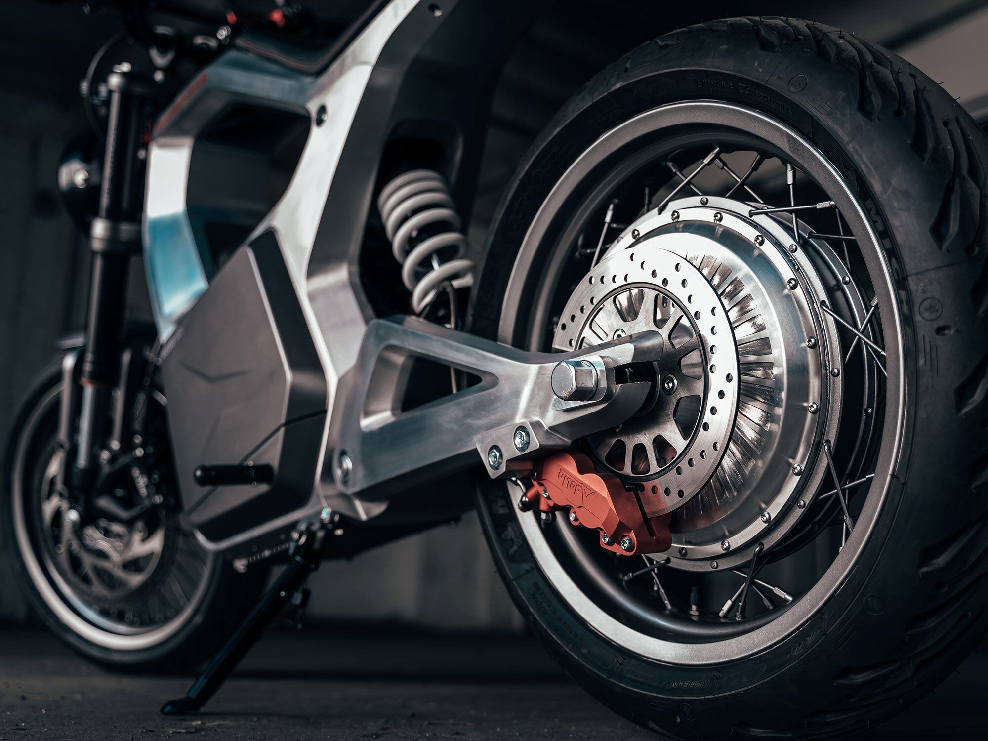 The 8kWh rear hub motor peaks at 14.5kWh.