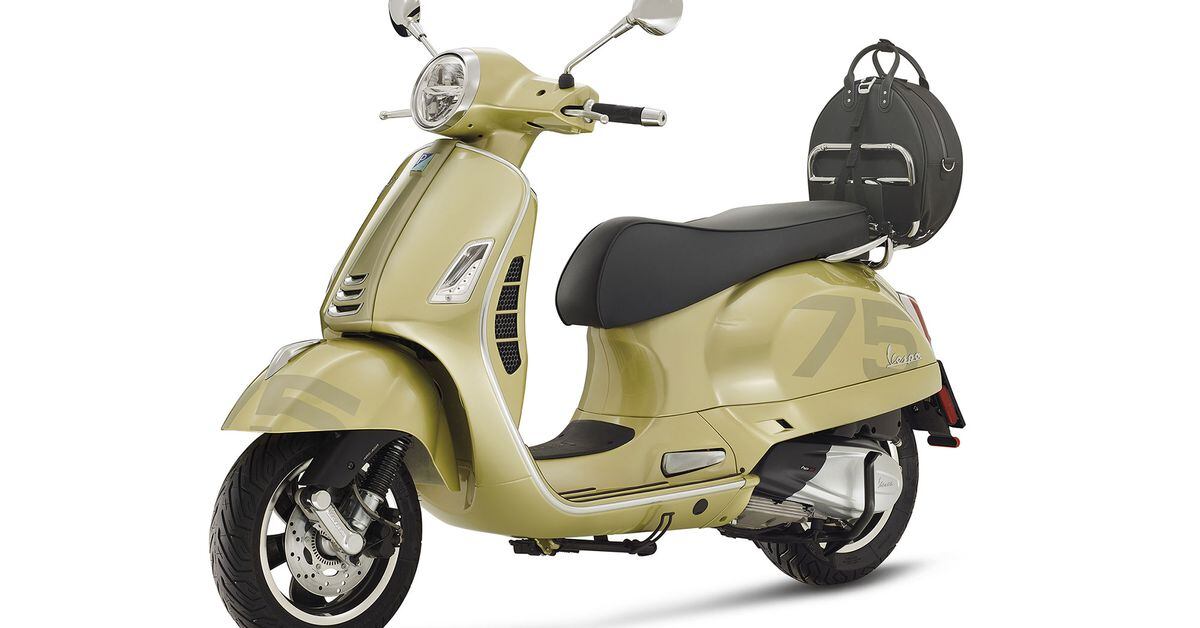 2021 Vespa 75th Anniversary Models