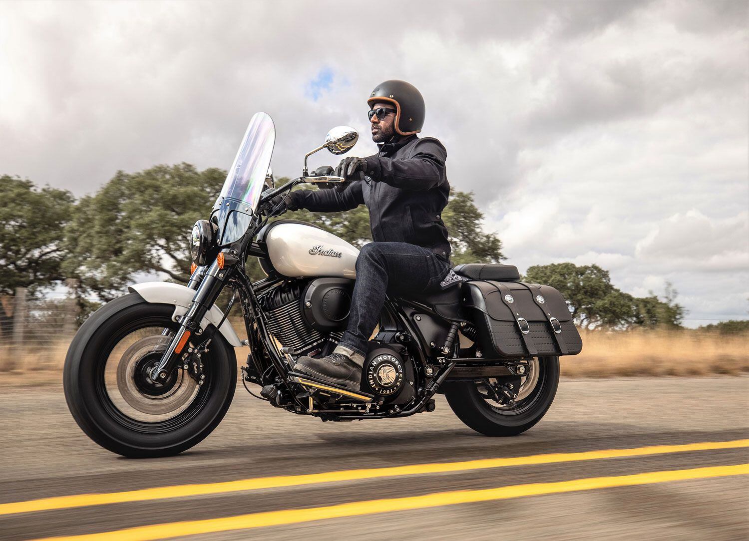Saddlebags, touring shield, and two-up seat on the Super Chief make it ready for the open road.