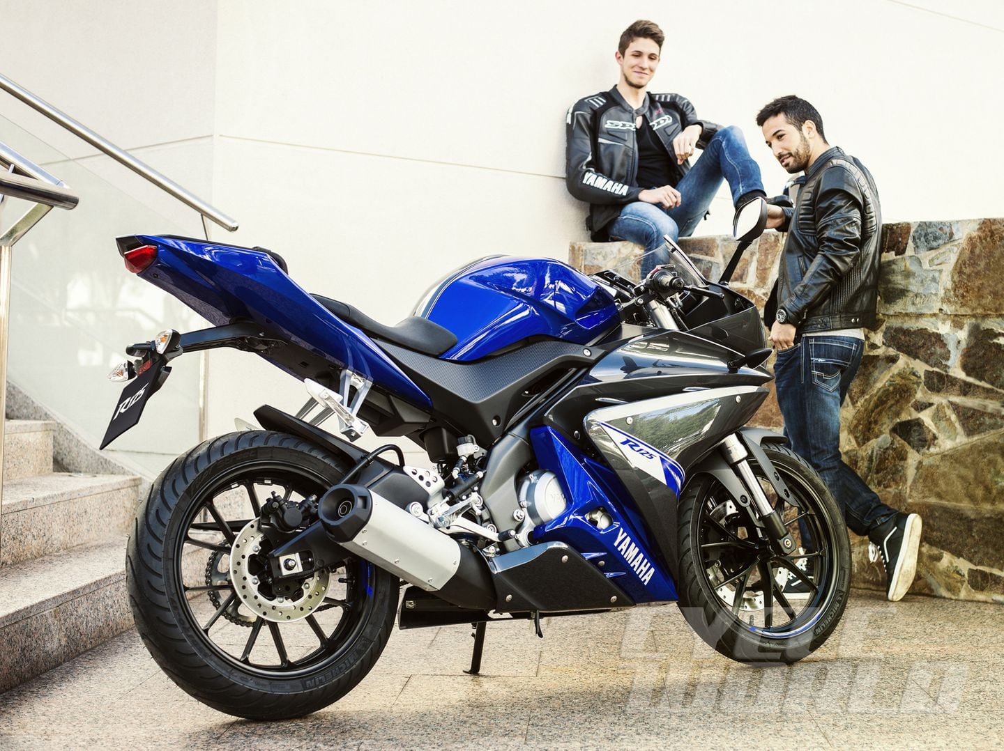 First Ride: Yamaha YZF-R125 from a female perspective