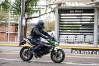 2024 Kawasaki Ninja e-1 and Z e-1 First Ride | Cycle World