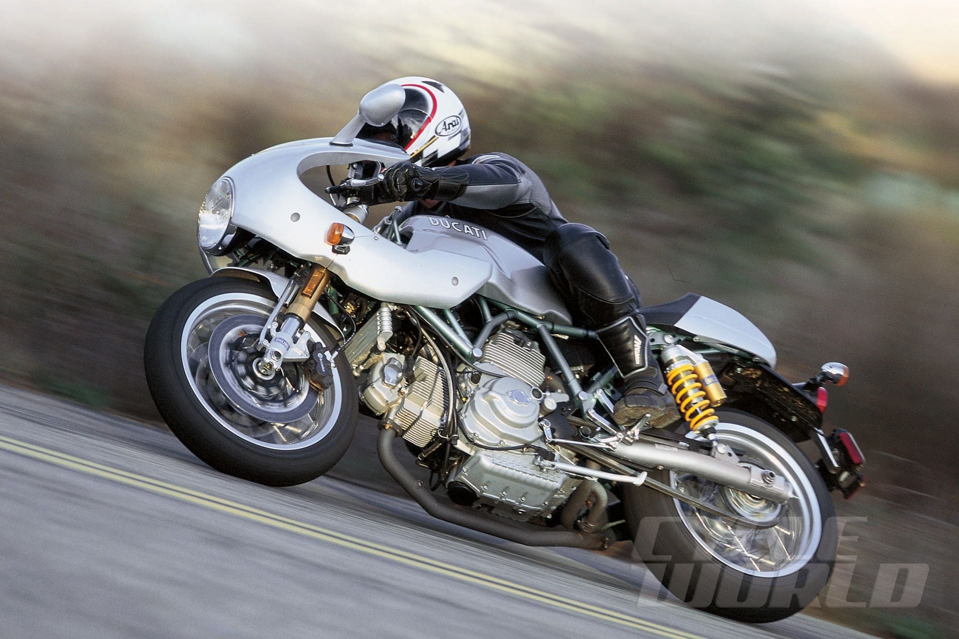 Ducati Paul Smart 1000 SportClassic Motorcycle Review | Cycle World