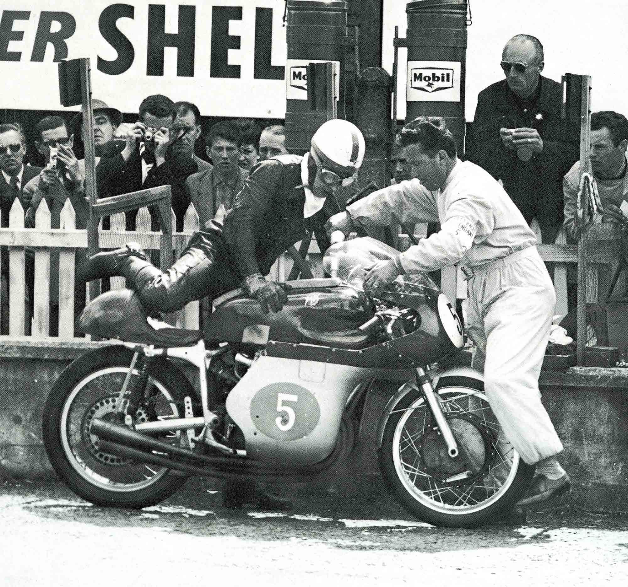 Over his career, Magni and MV worked with a who’s who of legendary riders: Giacomo Agostini, Mike Hailwood, Phil Read, and many others. Here’s he’s shown with John Surtees, the only rider to win World Championships in both Grand Prix motorcycle racing as well as Formula 1.