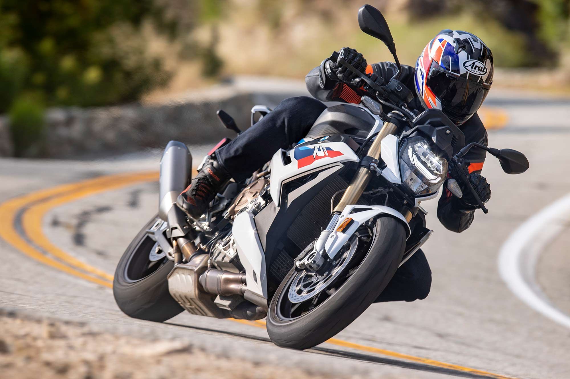 Smooth off-corner power delivery and well-sorted fueling makes fine throttle adjustments consistent and predictable.