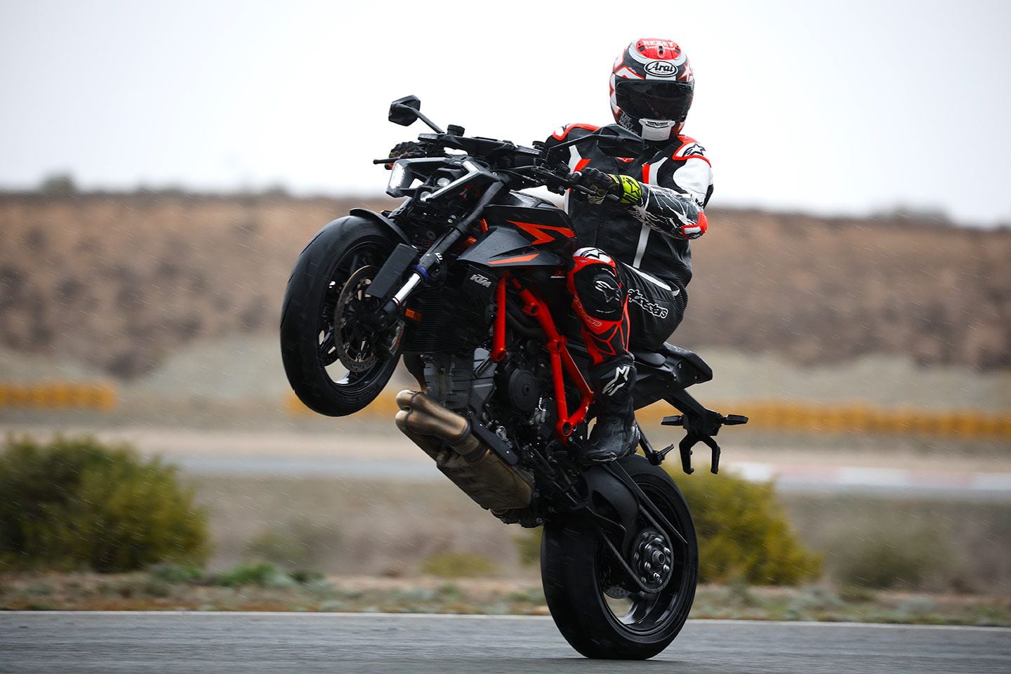 This is what the 1390 Super Duke R Evo is all about—wheelies! Not used here is a new anti-wheelie system that can be adjusted when the optional electronics package is added. Given the performance of the bike and how it’ll be used a majority of the time, we wish that package came standard. It’s hard to picture riding the Duke without being able to fine-tune settings.