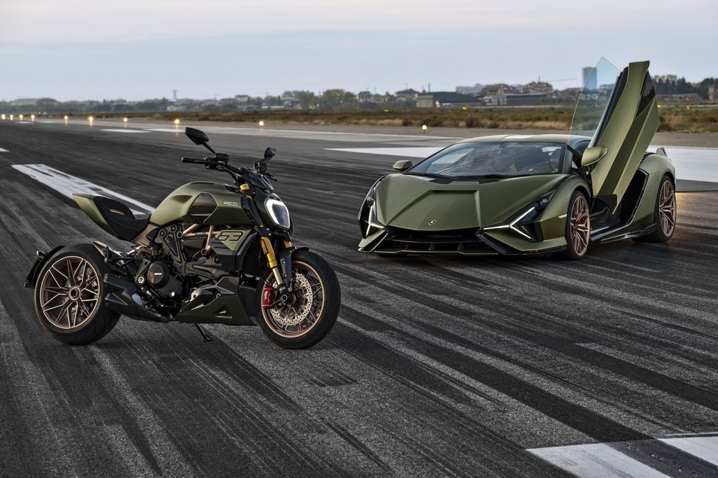 2021 Ducati Diavel 1260 Lamborghini Special Edition Cycle World