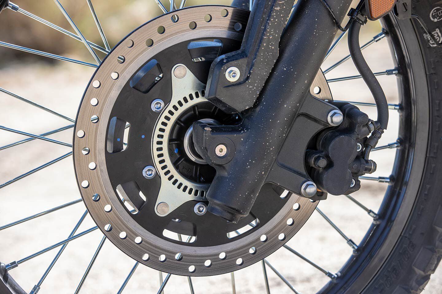 A 300mm front rotor and twin piston caliper provide a strong initial bite when shedding speed.