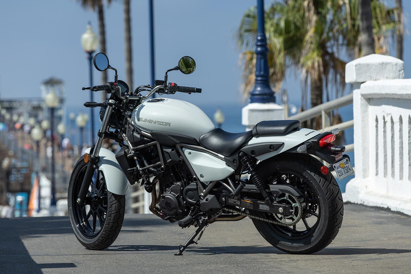 The 2024 Kawasaki Eliminator in Pearl Robotic White.