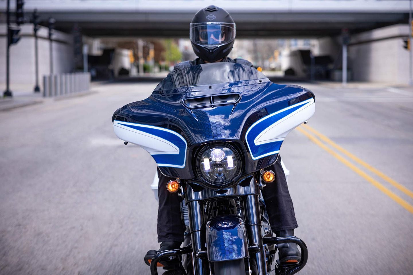 Harley Davidson Street Glide Special Arctic Blast Cycle World
