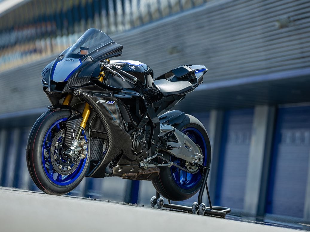 2020 Yamaha YZF-R1 And YZF-R1M First Ride Review | Cycle World