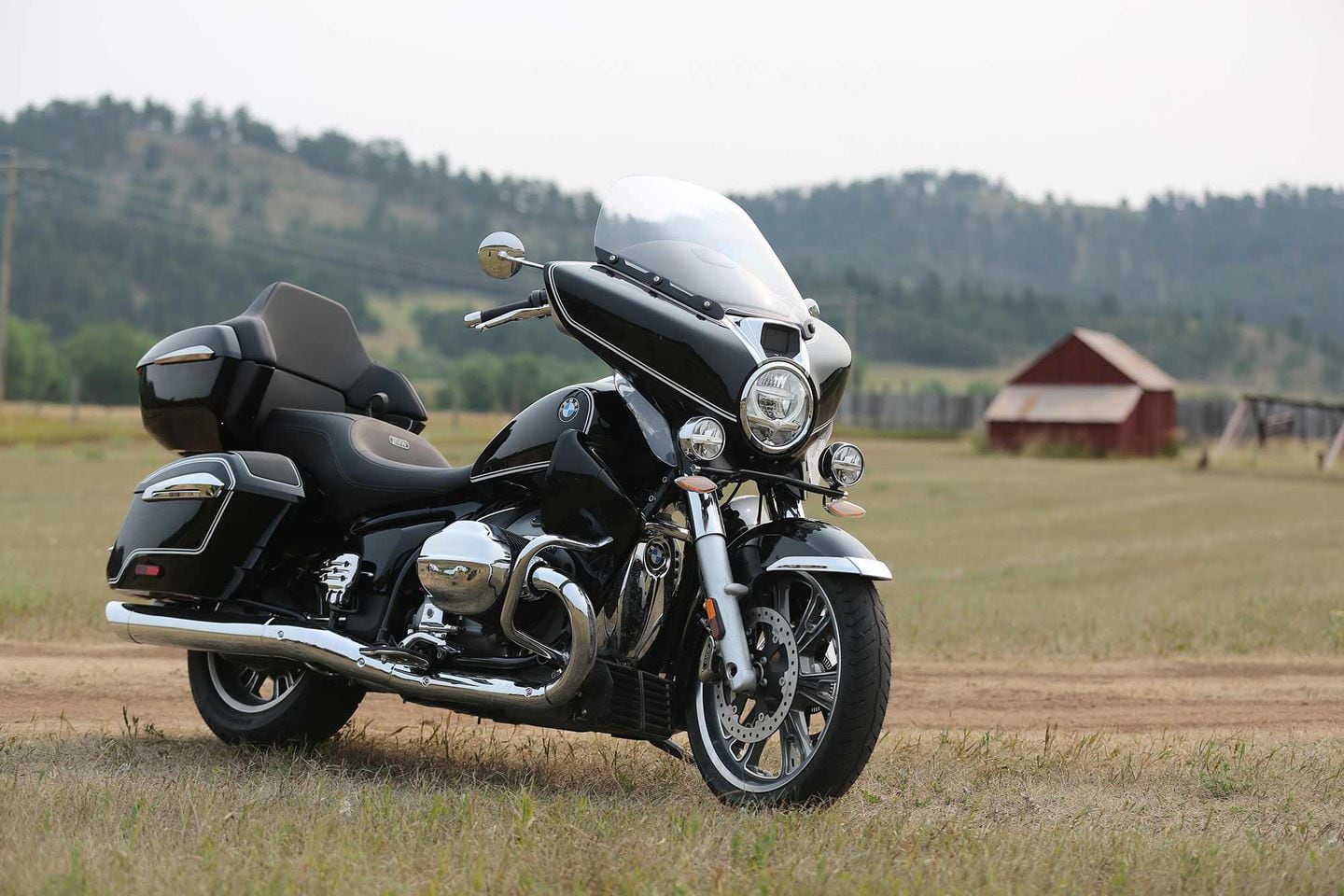 2022 BMW R 18 Transcontinental Video First Look
