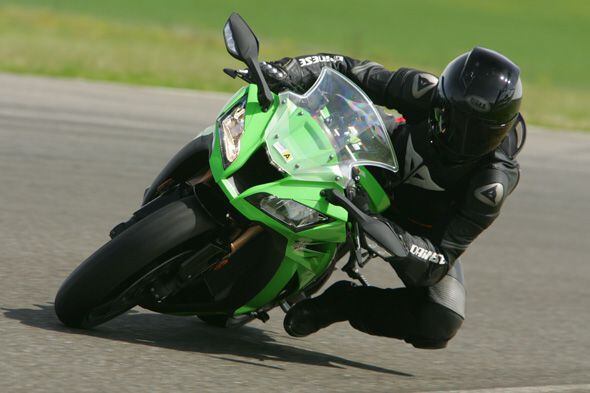 Kawasaki Ninja ZX-10R ABS Long-Term Test Update #2- Specs