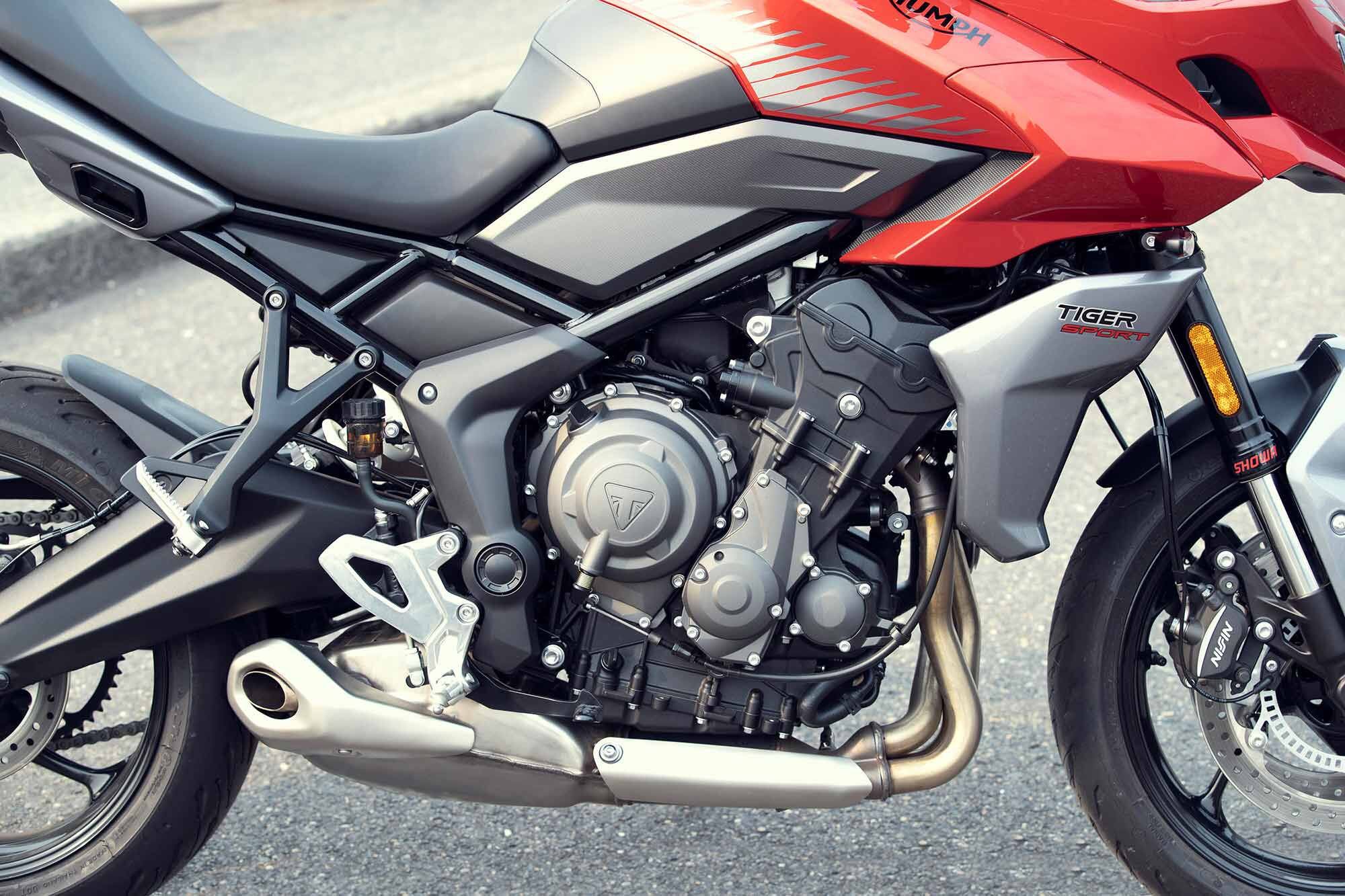 The Tiger Sport 660 is powered by the same liquid-cooled DOHC three-cylinder engine as the Triumph Trident. Designed to be flexible and user-friendly, the engine is claimed to produce 90 percent of its peak torque from 3,600 rpm to 9,750 rpm.