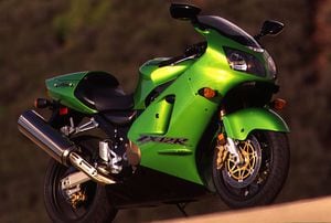 Kawasaki Ninja ZX-12R Sportbike Road Test Review | Cycle World Kawasaki Ninja ZX-12R Sportbike Road Test Review | Cycle World