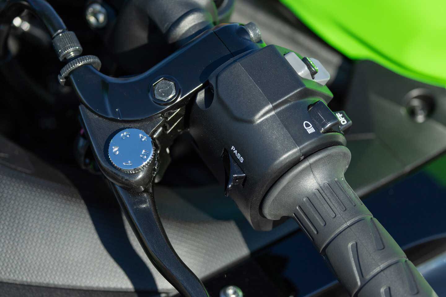 Nice touches like the five-position adjustable brake and clutch levers are welcome.