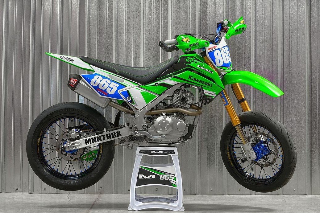 MNNTHBX Upgrades a Kawasaki KLX140G to Destroy Backroads and