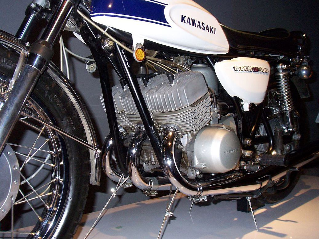 Kawasaki 500 3 cylinder 2 stroke deals for sale