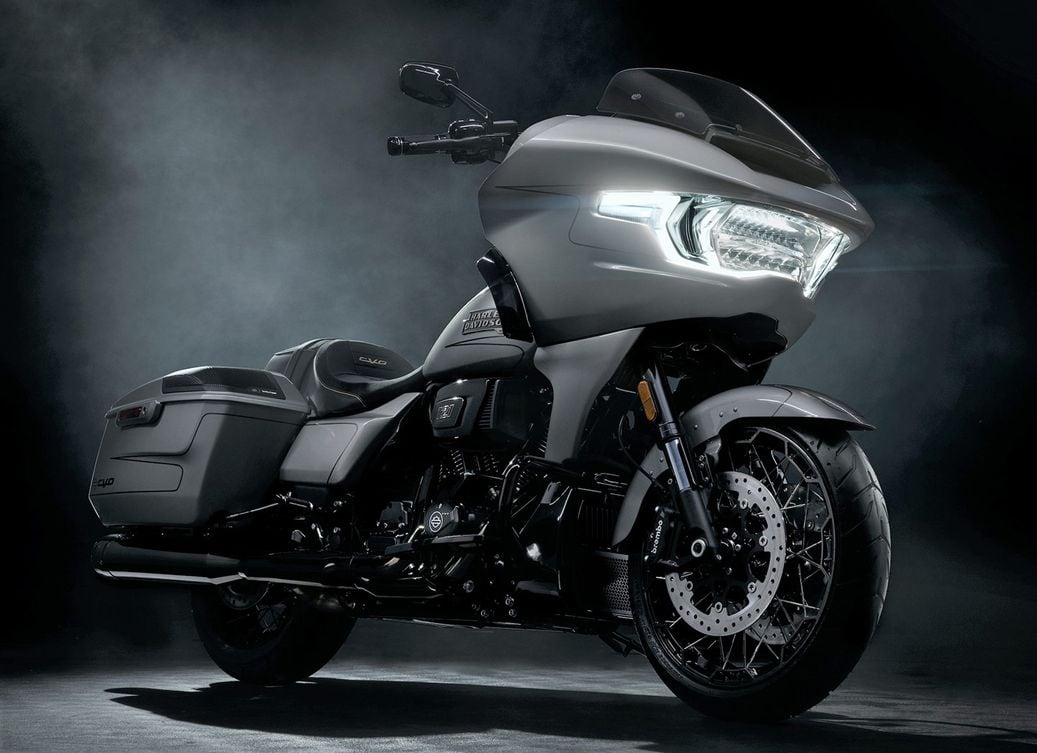 Harley Rolls Out All New CVO Street Glide for 2023 Cycle World