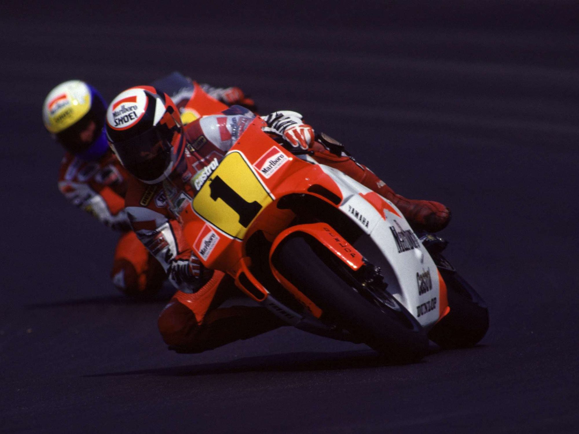 Rainey won three consecutive titles riding Yamaha YZR500 machinery like this.