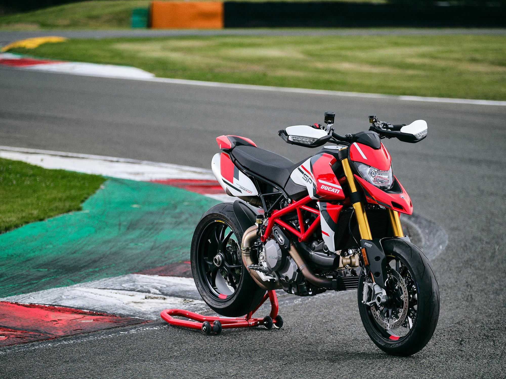 2022 Ducati Hypermotard 950 Gets Mild Updates