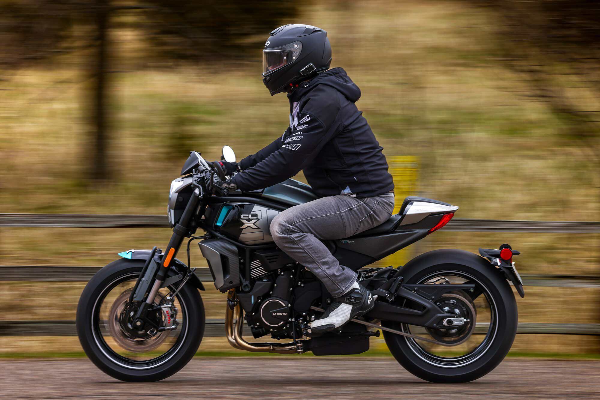 The 700CL-X Sport separates itself from the base model with a range of styling and performance upgrades. Notice the sporty tailsection and clip-on handlebars for a more aggressive riding triangle.