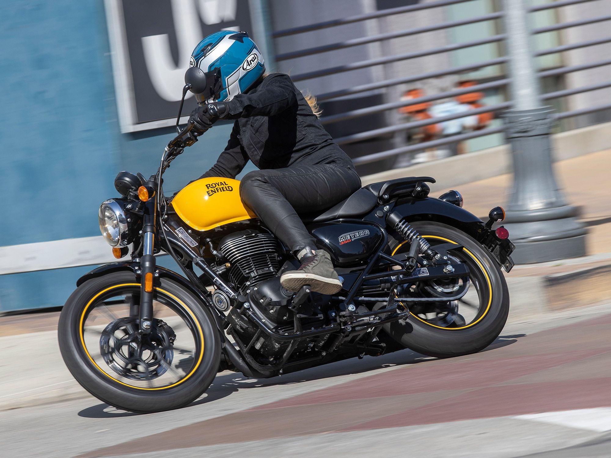 2021 Royal Enfield Meteor 350 (Fireball trim)