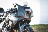 Yamaha XSR900 DB40 front nose details